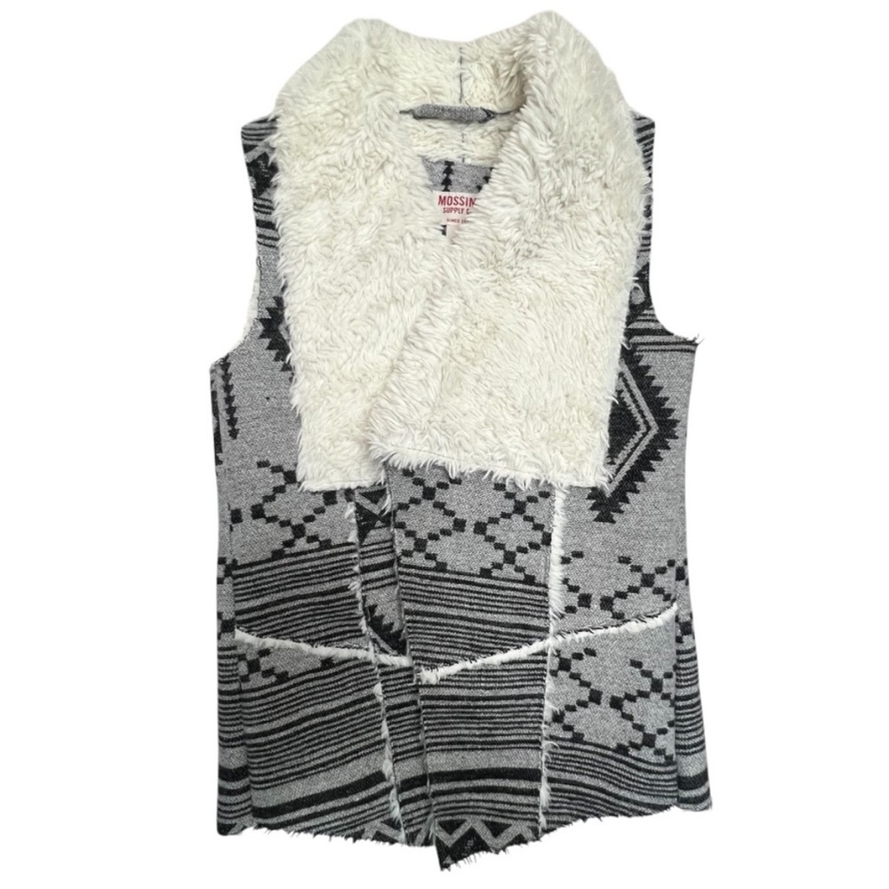 Mossimo Faux Fur Lined Warm Tribal Vest Size S
